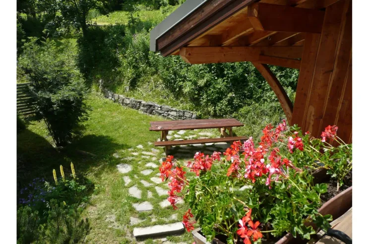 Une terrasse vue du balcon