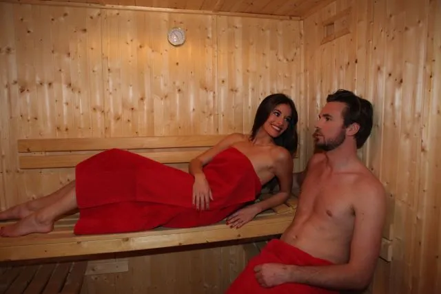 Finnish sauna accepting for 4 peoples