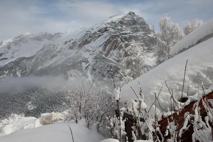 Vue depuis le coin salon, après une exceptionnelle chute de neige.