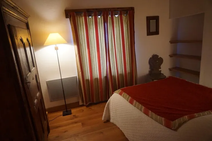 Chambre avec lit de 140