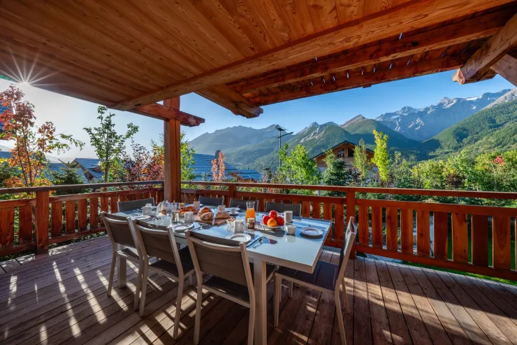 terrasse Chalet Cosy Serre Chevalier le Flocon
