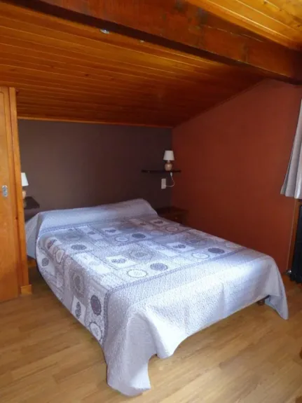 Main room with 140x190 bed