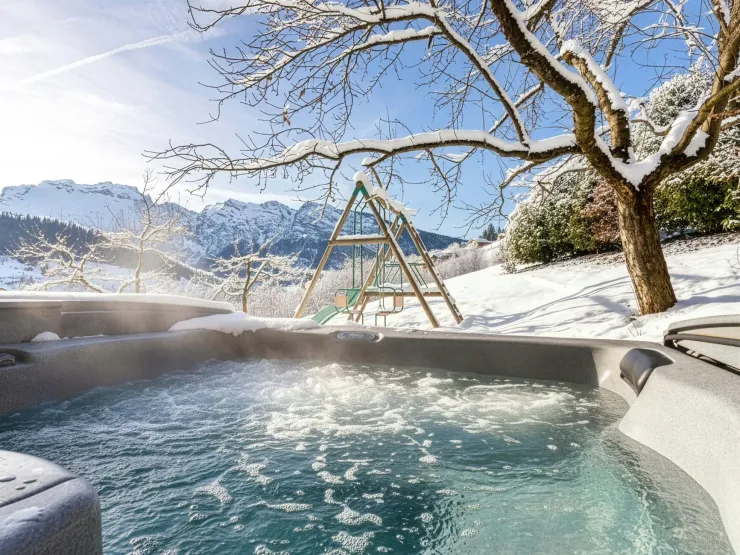 Jacuzzi pendant l'hiver