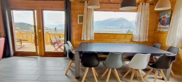 Table pour 12 personnes 