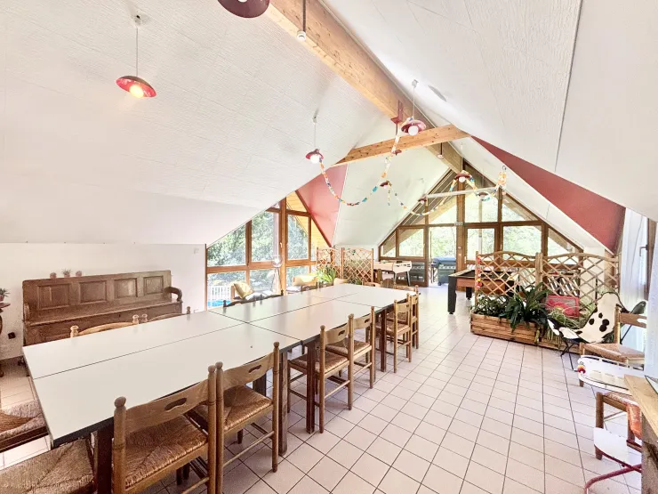 A spacious and bright living area, perfect for bringing everyone together.