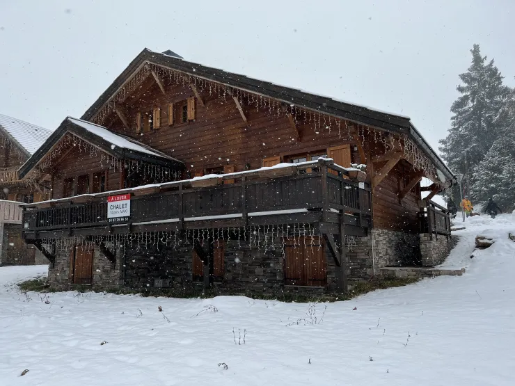 Le chalet en hiver