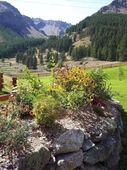 Vue depuis le jardin