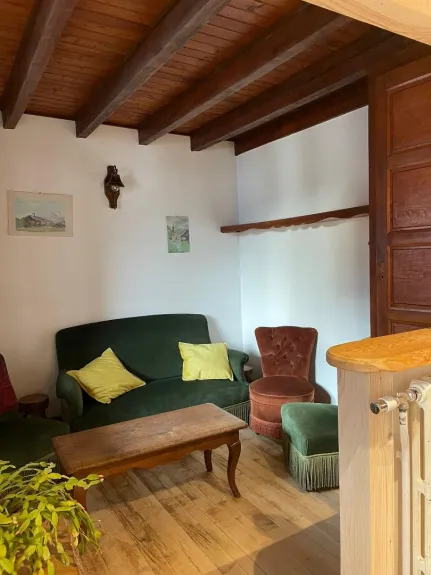 Petit Salon
