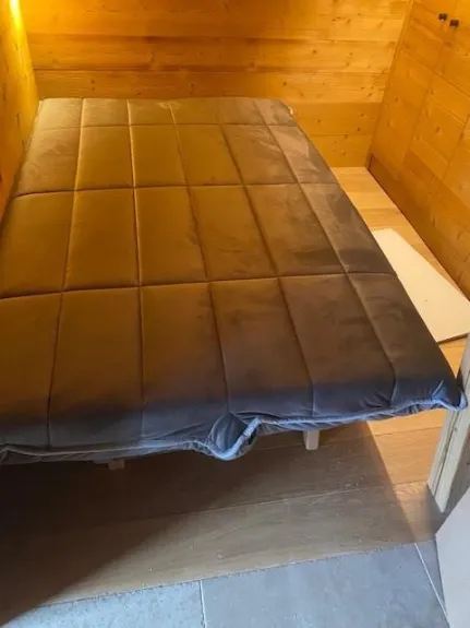 Canapé convertible sous mezzanine 120 x 190.