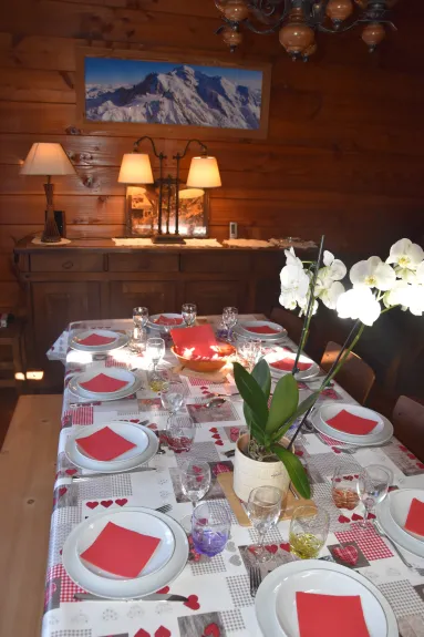 The table set for 10 place settings
