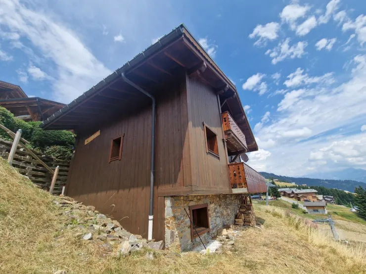 arrière du chalet