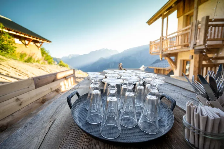 La terrasse d'extérieure et son BBQ