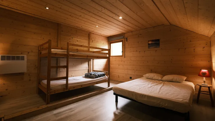 La grande chambre de 4 personnes