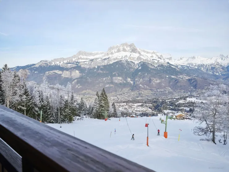 Vue d'hiver sur les pistes