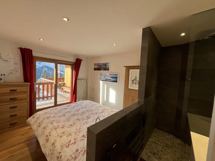 Chambre N°1 avec douche