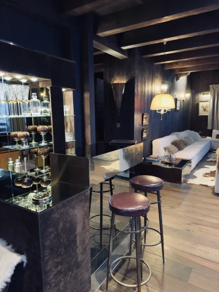 BAR ET SALON