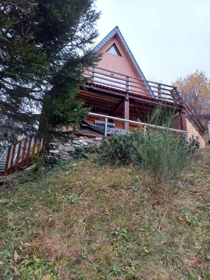 L e chalet en été