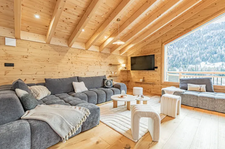 Spacious and welcoming lounge area