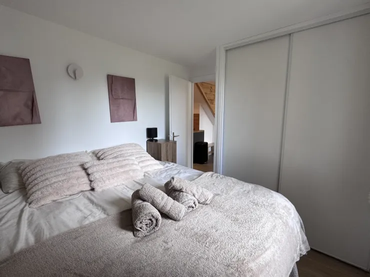 Chambre séparée, lit 160x200cm