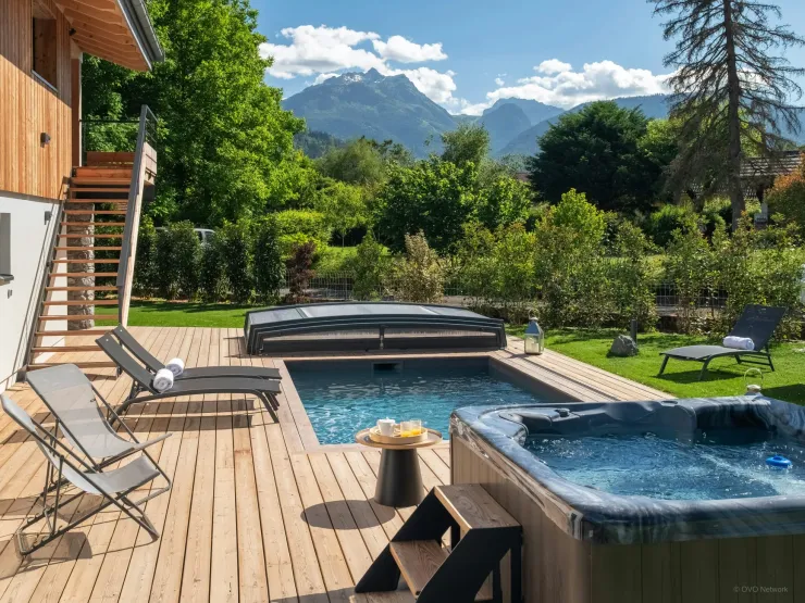 Jacuzzi et piscine