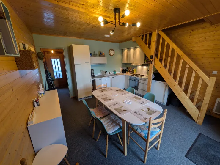 Séjour/cuisine tout équipée