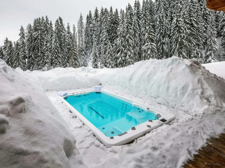 Jacuzzi