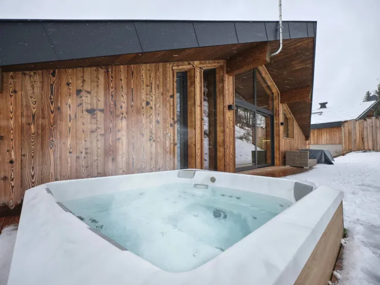 Jacuzzi