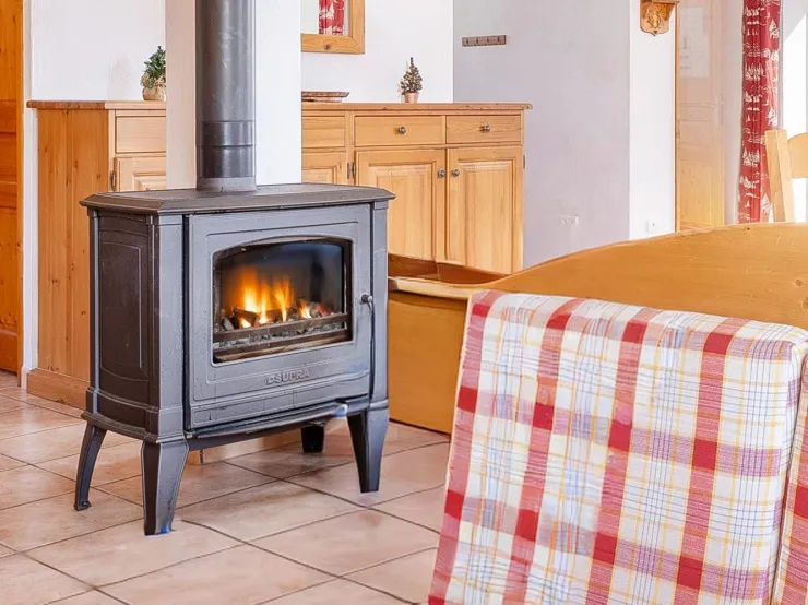 Chalet Balcon Cime de Caron - fire place