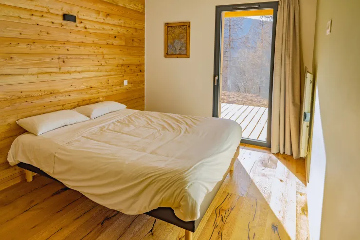 Chambre  confort  =  3  chambres x 2 + 1 chambre x 4 places