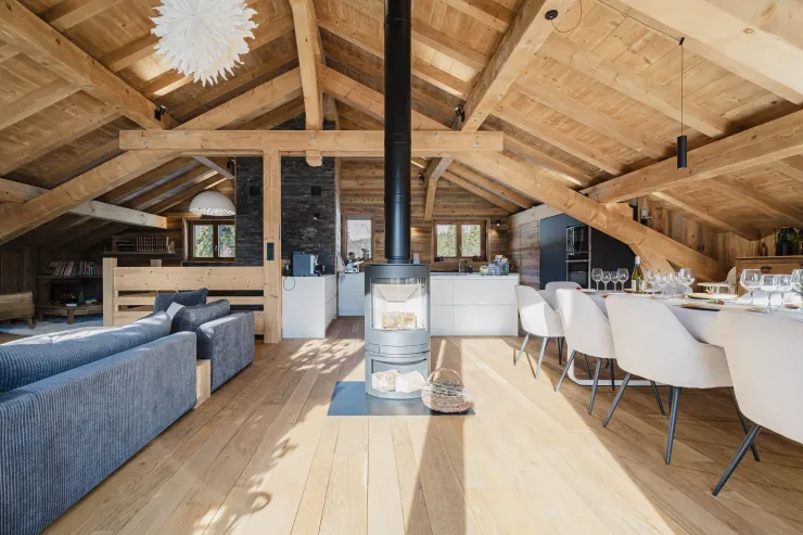 Large living room, old wood chalet atmosphere and central wood stove