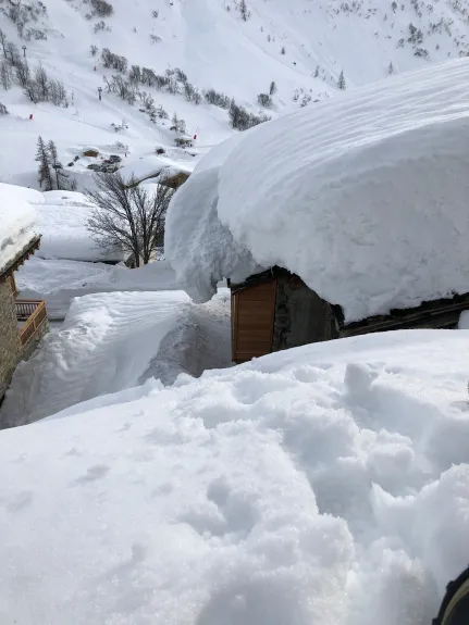 Chalet les mésanges enneigé