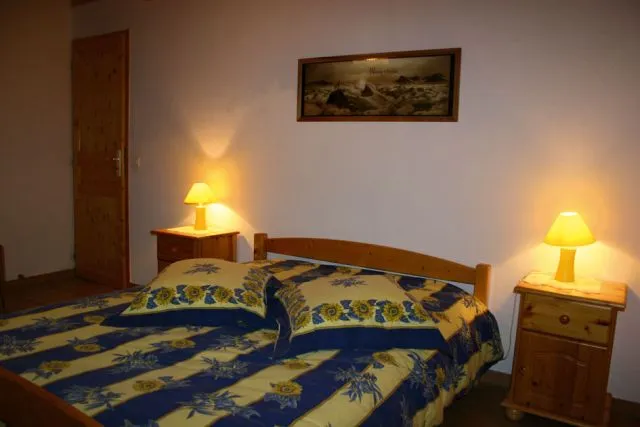 Chambre 2 personnes 1er niveau (RDV)