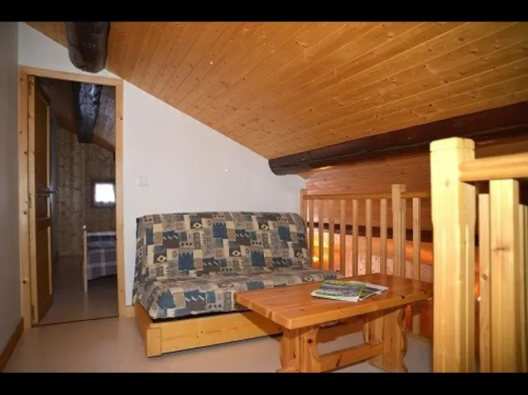 Mezzanine avec chambre 5