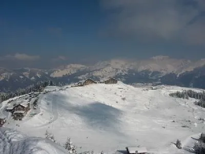 vue sur Samoëns 1600