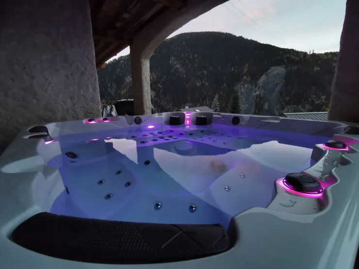 Jacuzzi