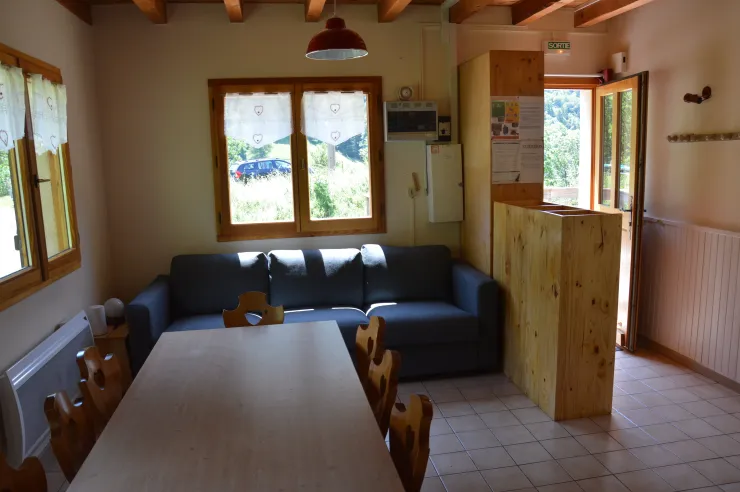 Entrée - Salon - Salle à manger