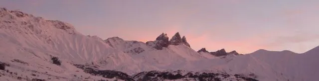 South-east panoramic view on the Aiguilles d'Arves