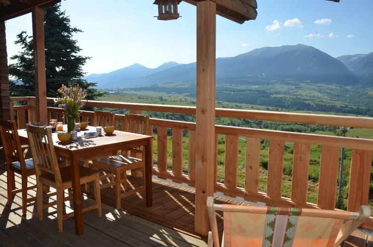Un grand balcon pour prendre vos petits-déjeuners.
