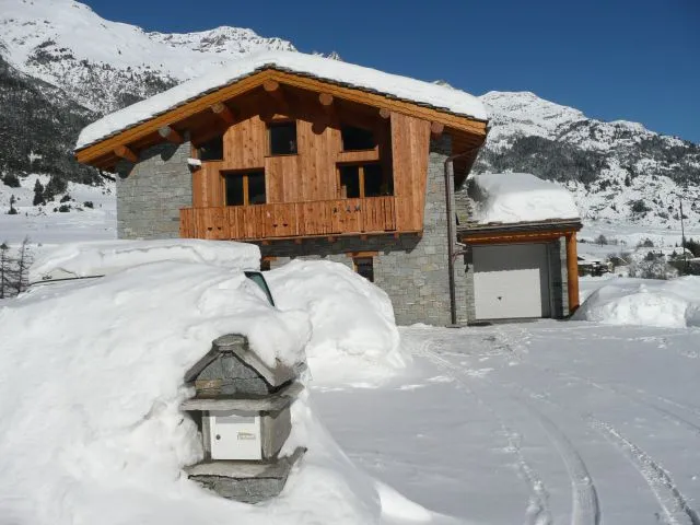 La datcha in winter