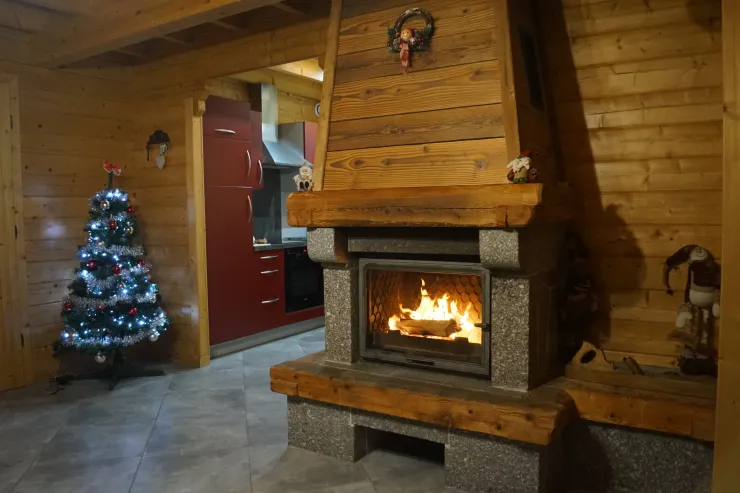 Cheminée d'agrément à foyer fermé