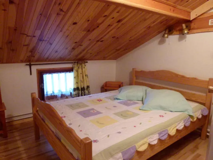 Chambre lit 140 cm