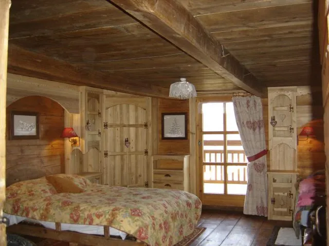 chambre indépendante avec balcon terrasse et vue Mont-Blanc