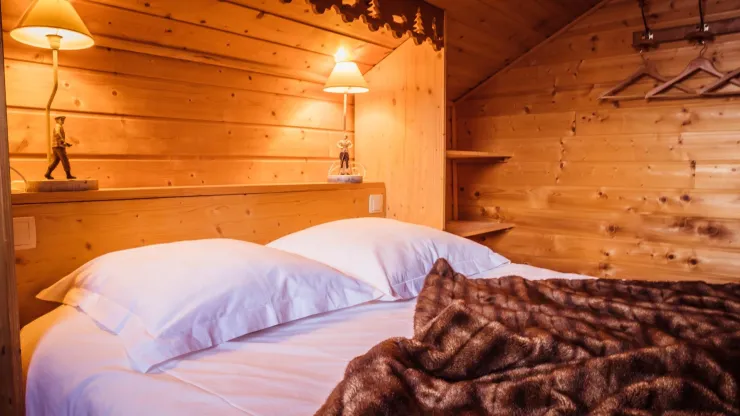 CHAMBRE 1 : UN LIT 140/190