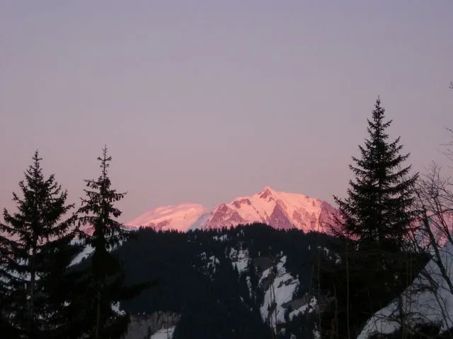 le Mont-Blanc au coucher du soleil