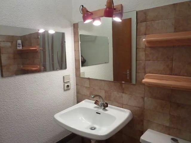 bathroom   WC