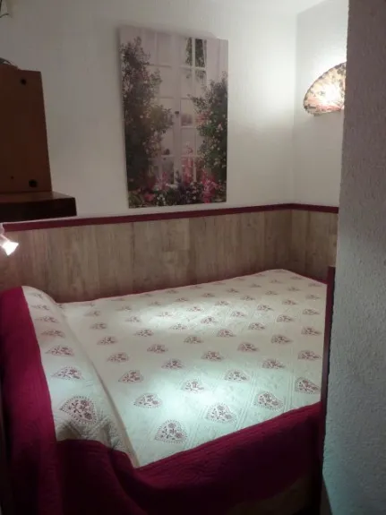 sleeping room, bed 140cm