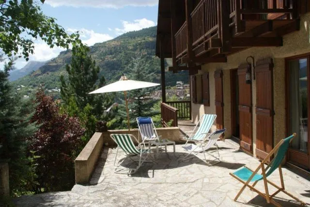 la terrasse du chalet du haut, en été