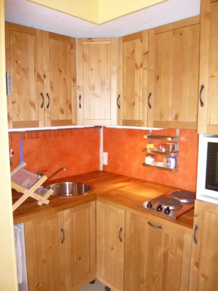 Living room : kitchen corner