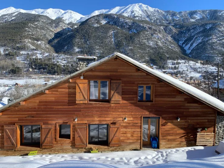 Chalet mountain side