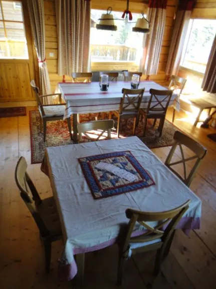 Coin repas et jeu